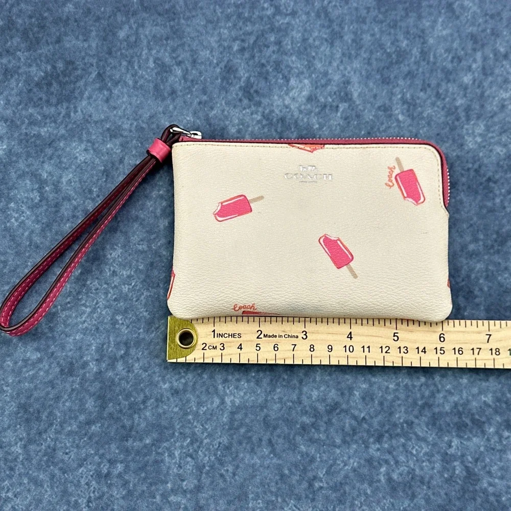 Coach Corner Zip Wristlet Chalk Pink Popsicle Print Leather Wallet C4555